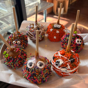 767x767_HalloweenCaramelApples