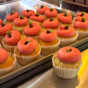 767x767_PumpkinCupcakes